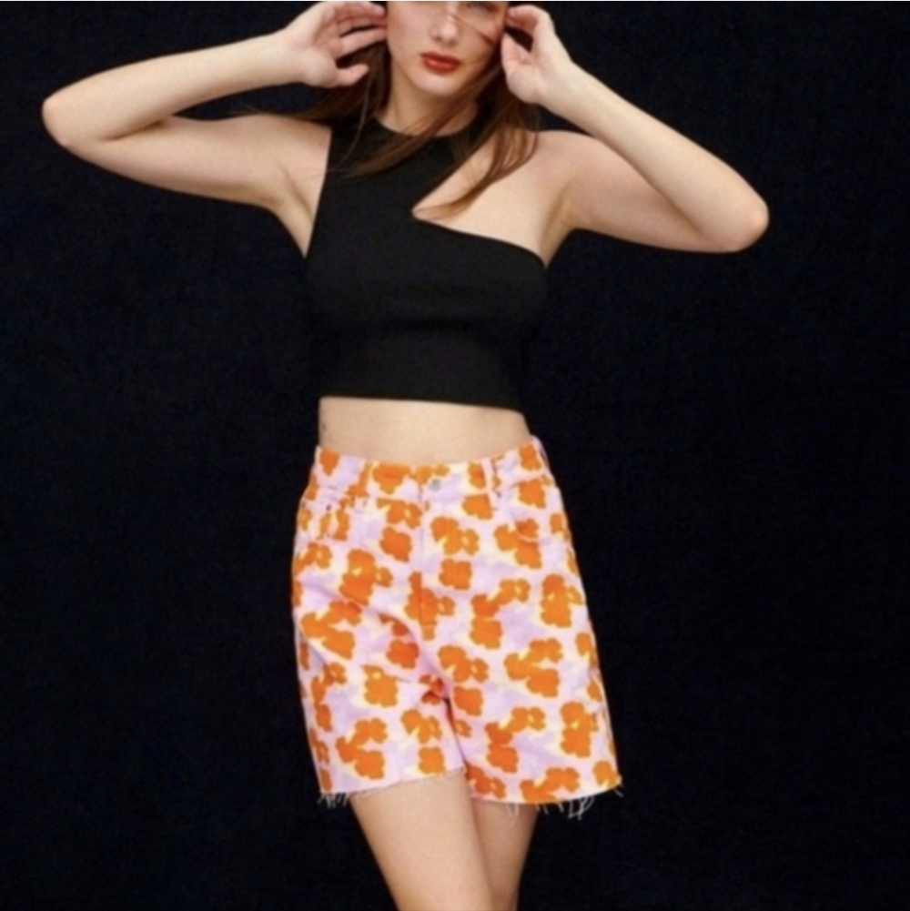 Zara Pink Floral Print Bermuda Shorts with Orange Flowers